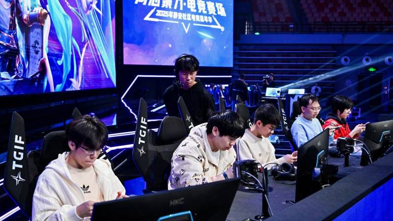 足彩比分直播 · 新浪爰彩天天盈球 意甲球队的防守组织传统